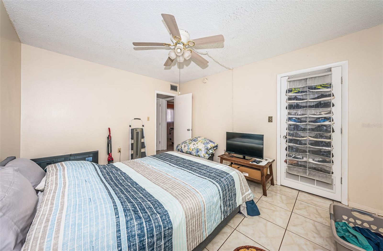 2001 Greenbriar Blvd #6 Property Photo 13