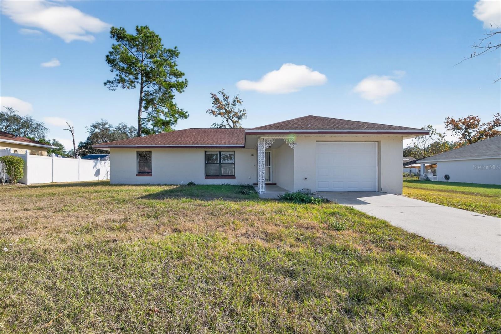 329 MARION OAKS CRSE Property Photo 1