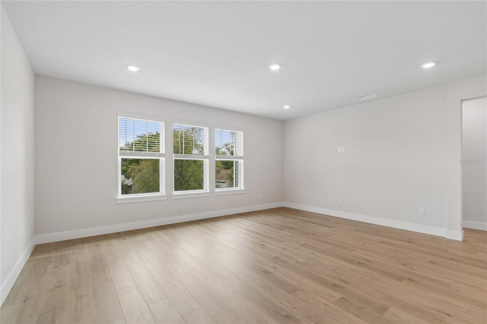 3711 W De Leon St Property Photo 19