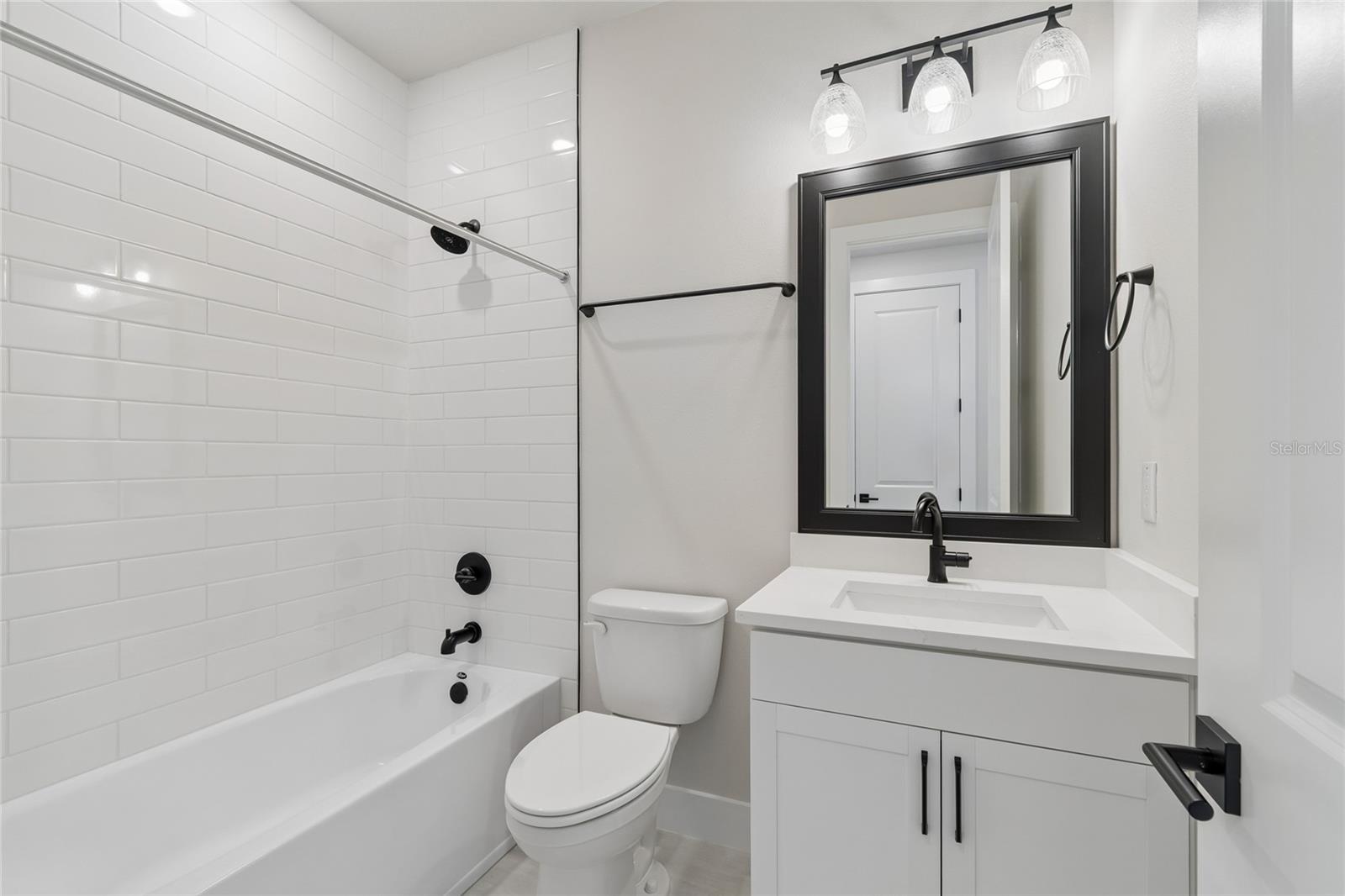 3711 W De Leon St Property Photo 33