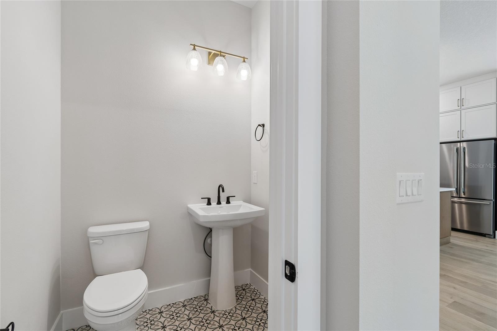 3711 W De Leon St Property Photo 42