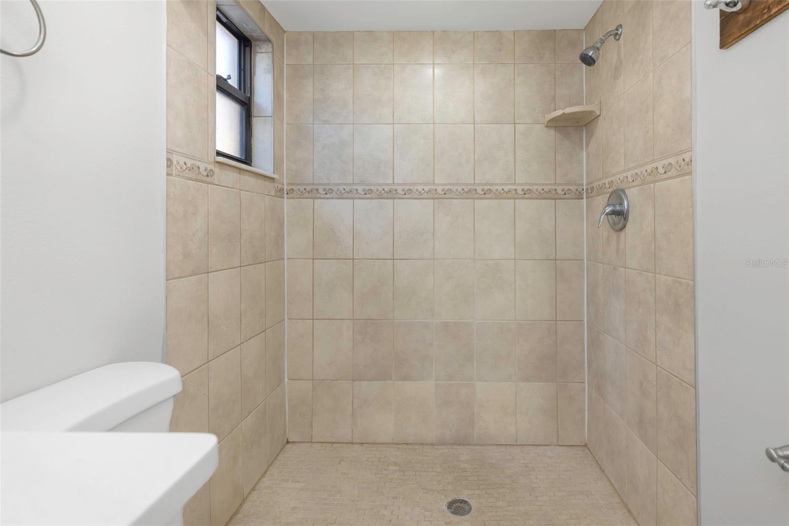 224 Whisper Lake Rd Property Photo 14