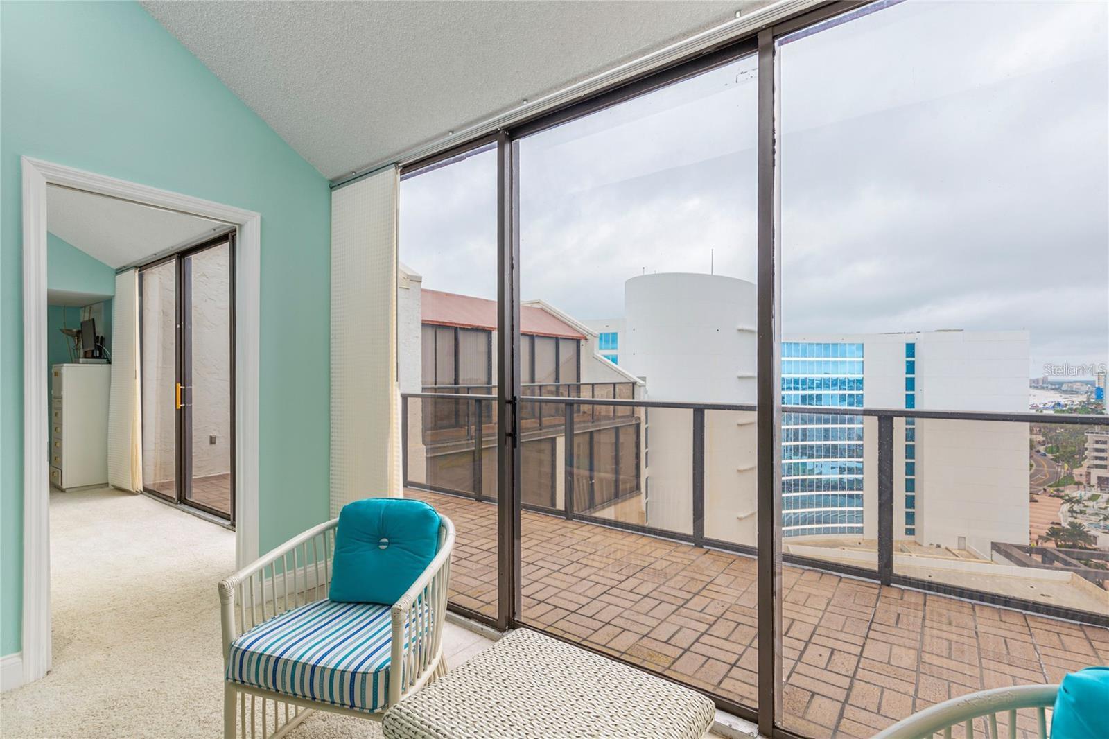 440 S Gulfview Blvd #1705 Property Photo 31