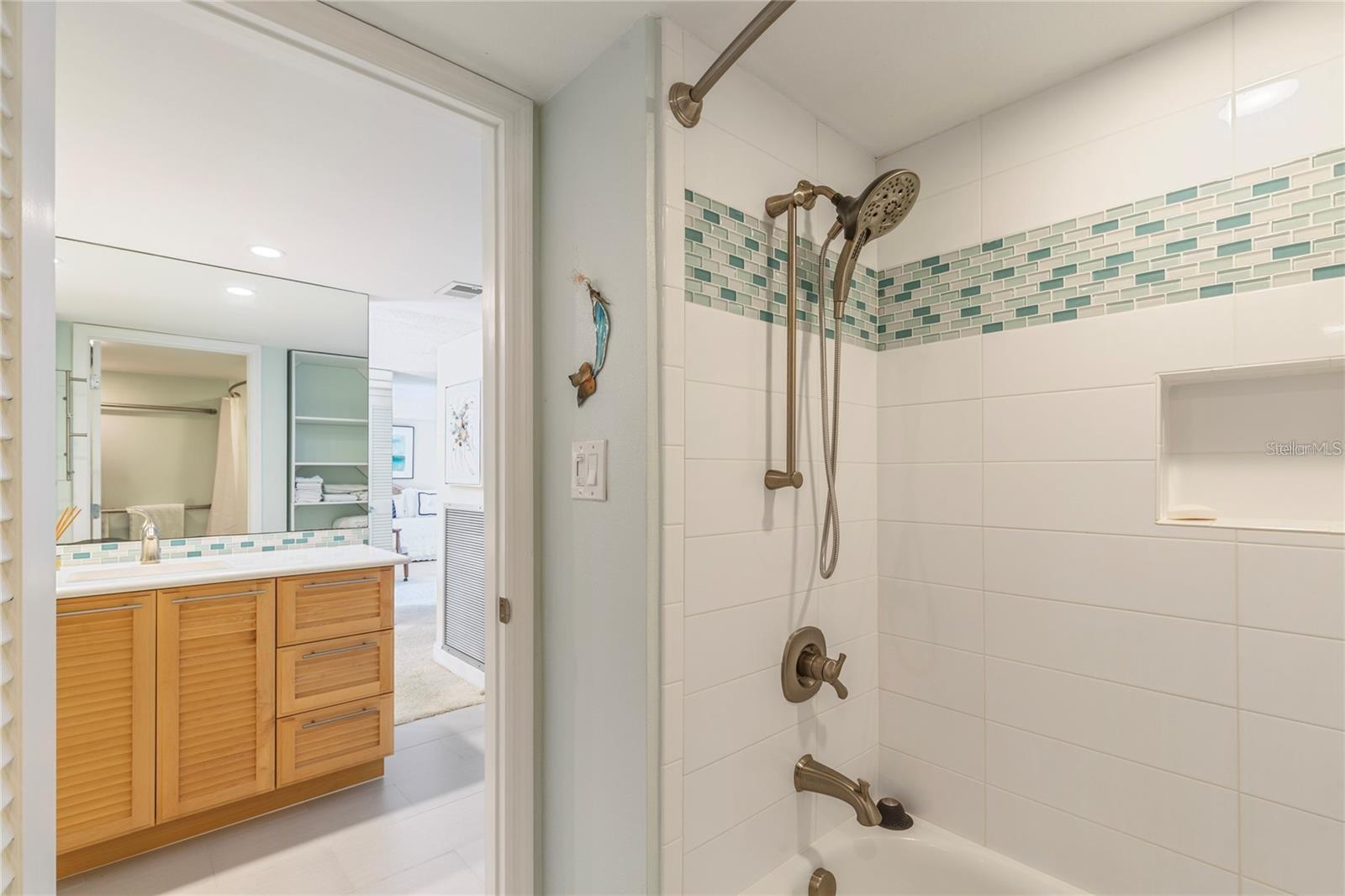440 S Gulfview Blvd #1705 Property Photo 35