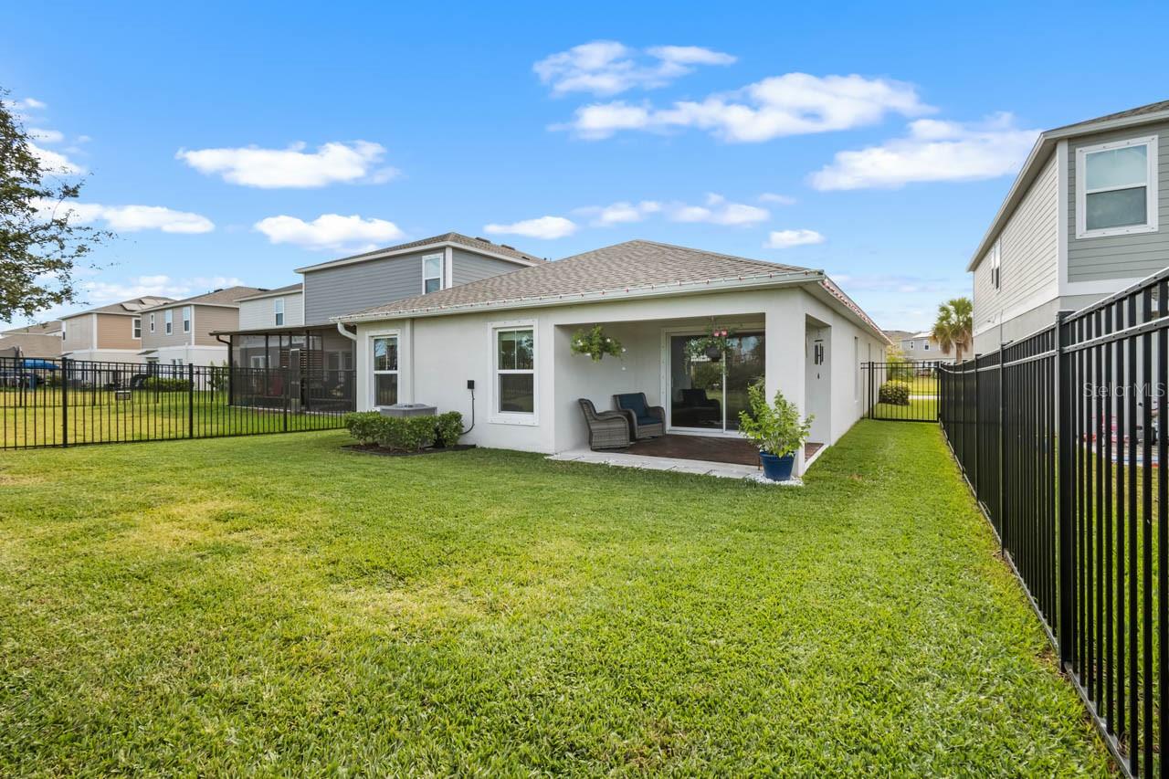 5424 Summer Sunset Dr Property Photo 11