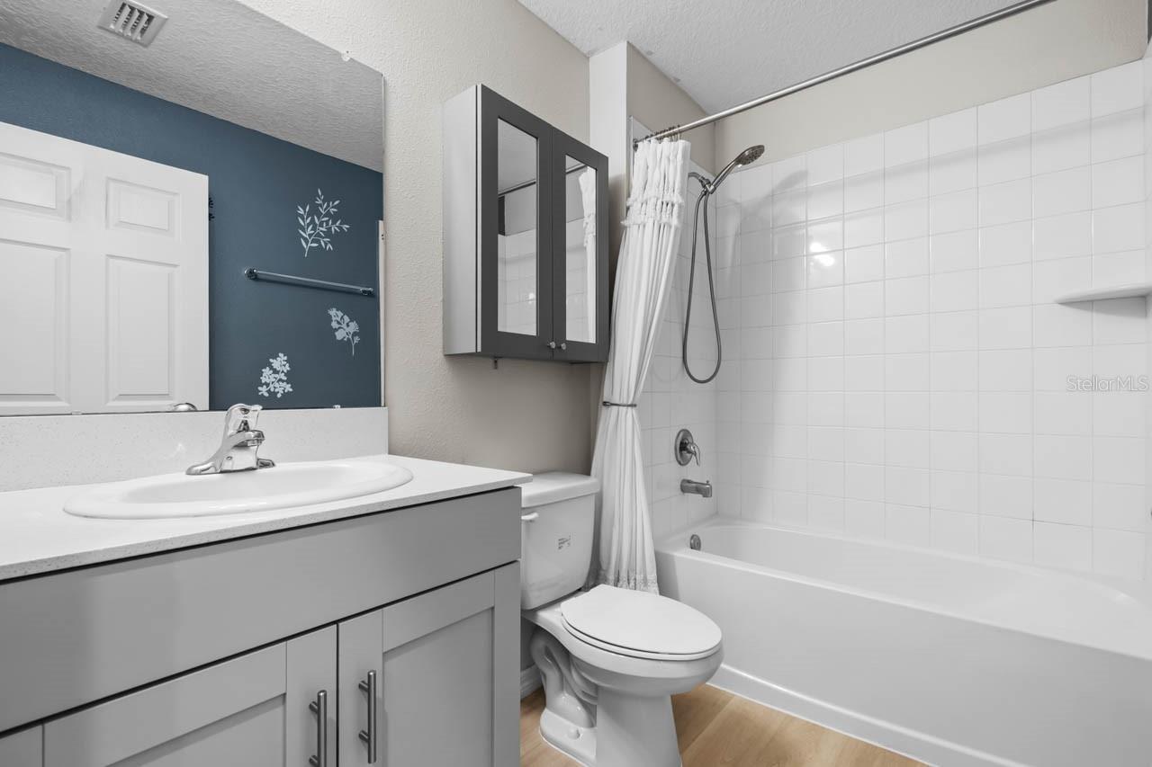 5424 Summer Sunset Dr Property Photo 36