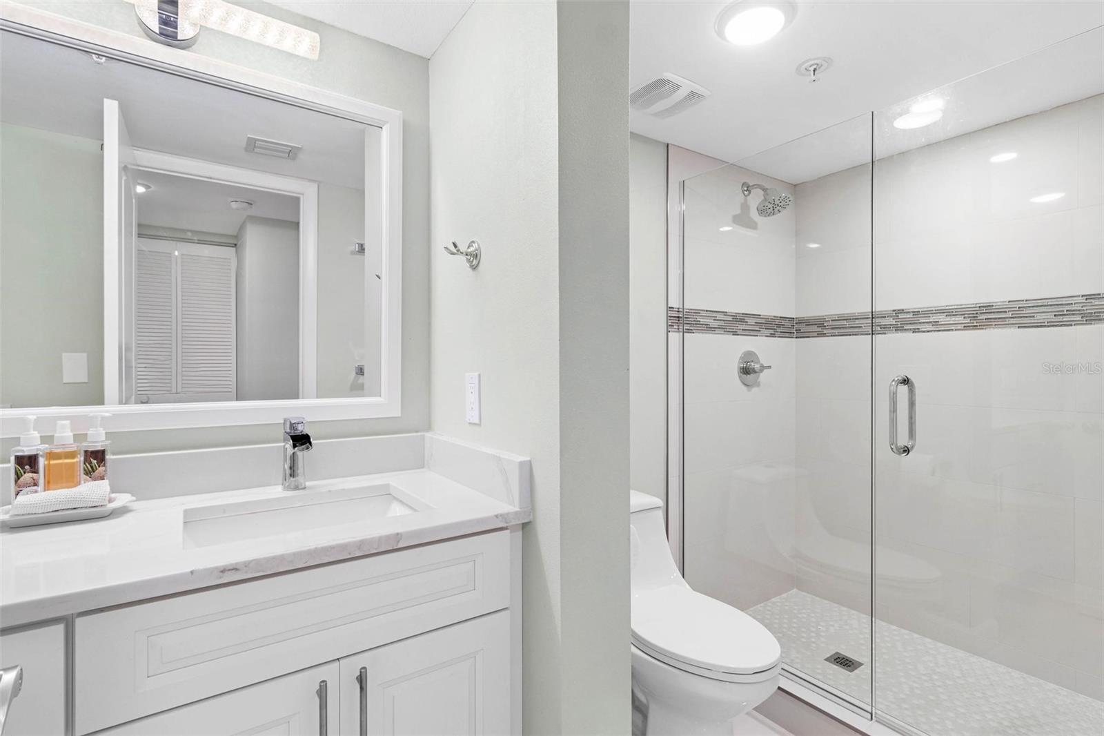 1660 Gulf Blvd #607 Property Photo 27