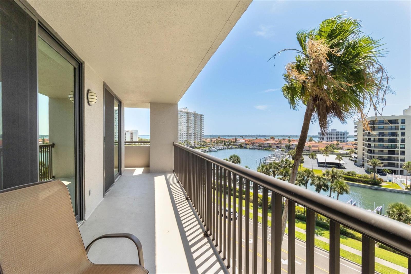 1660 Gulf Blvd #607 Property Photo 35