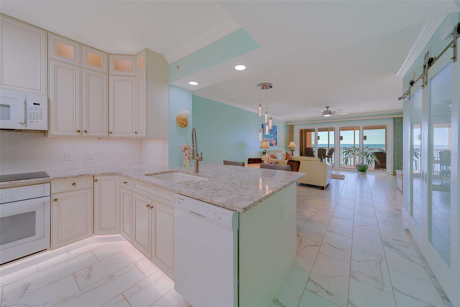 16450 Gulf Blvd #565 Property Photo 18
