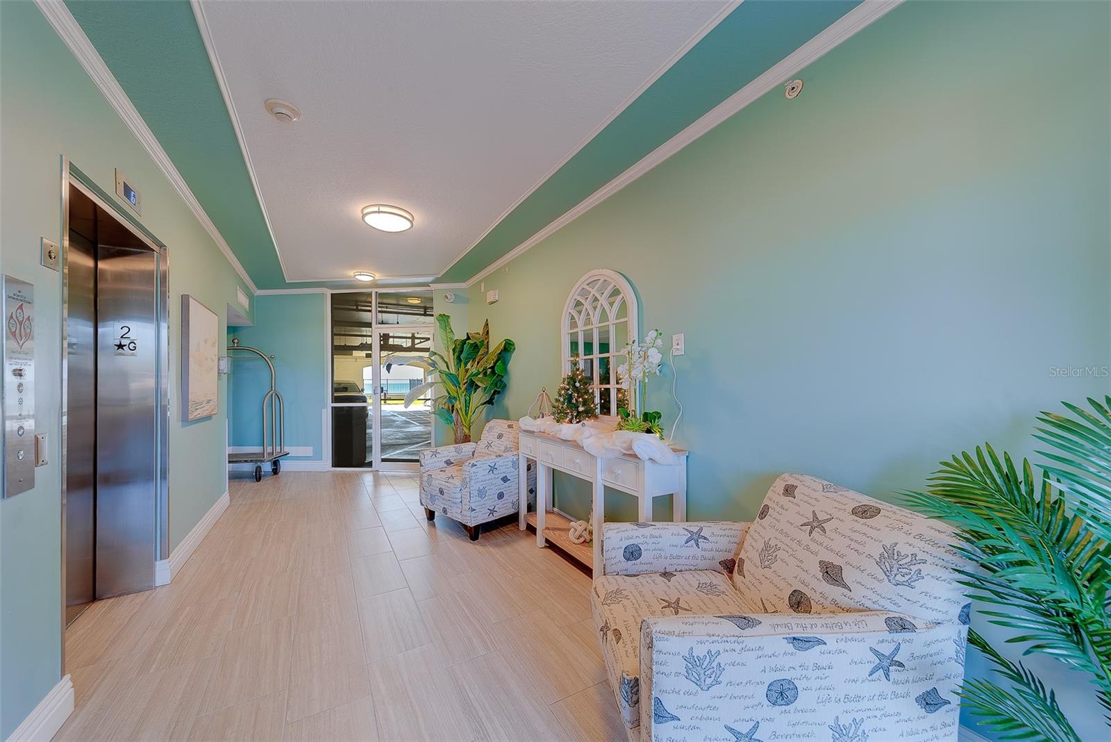 16450 Gulf Blvd #565 Property Photo 53