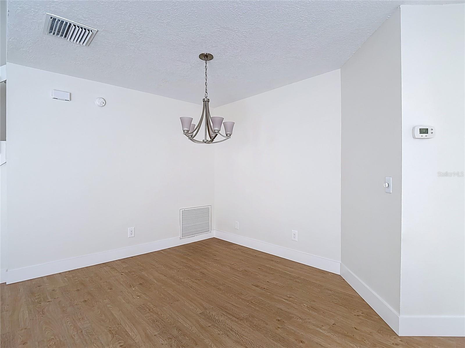 2013 Glen Forge St Property Photo 12