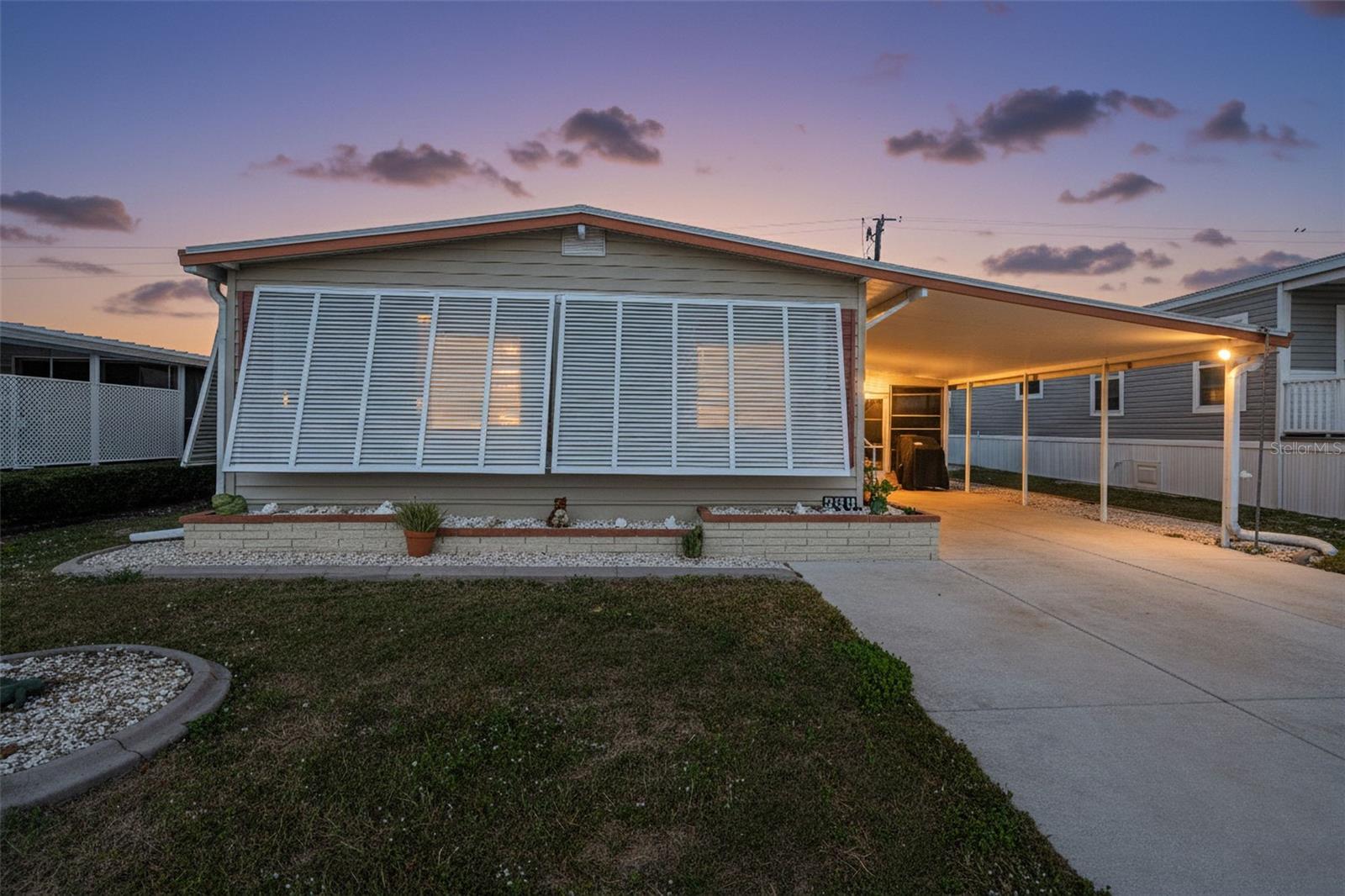 320 La Costa Property Photo 2