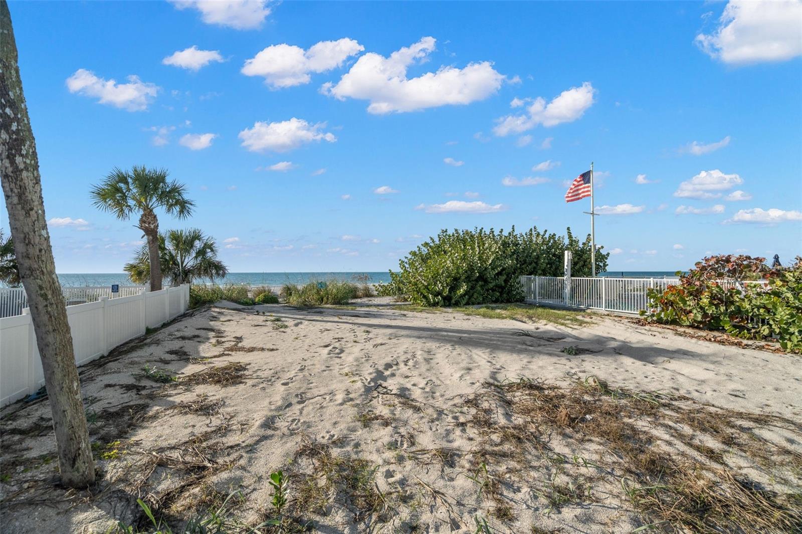 1306 Gulf Blvd Property Photo 12