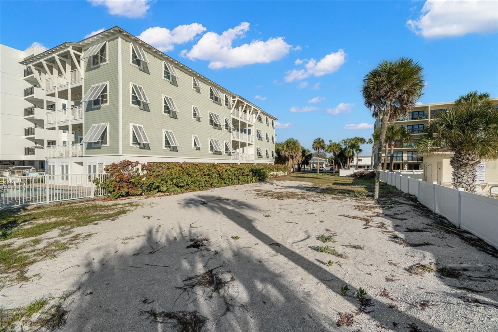 1306 Gulf Blvd Property Photo 13