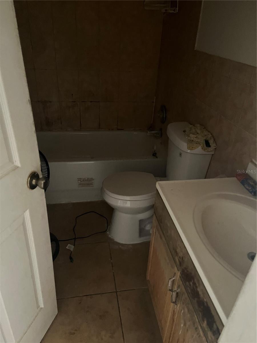 3607 N 52nd St Property Photo 23