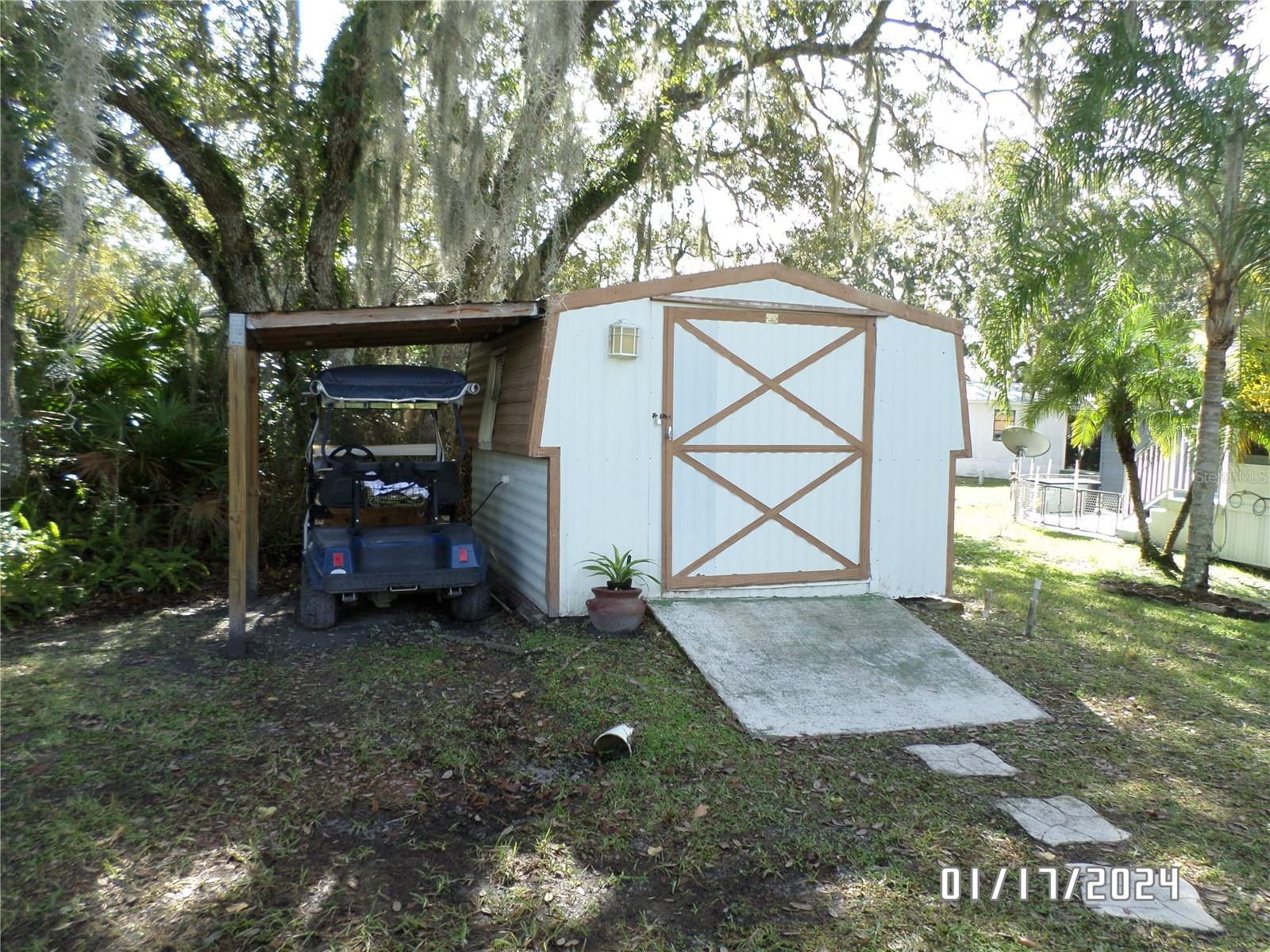76 Nw Roan Rd Property Photo 2