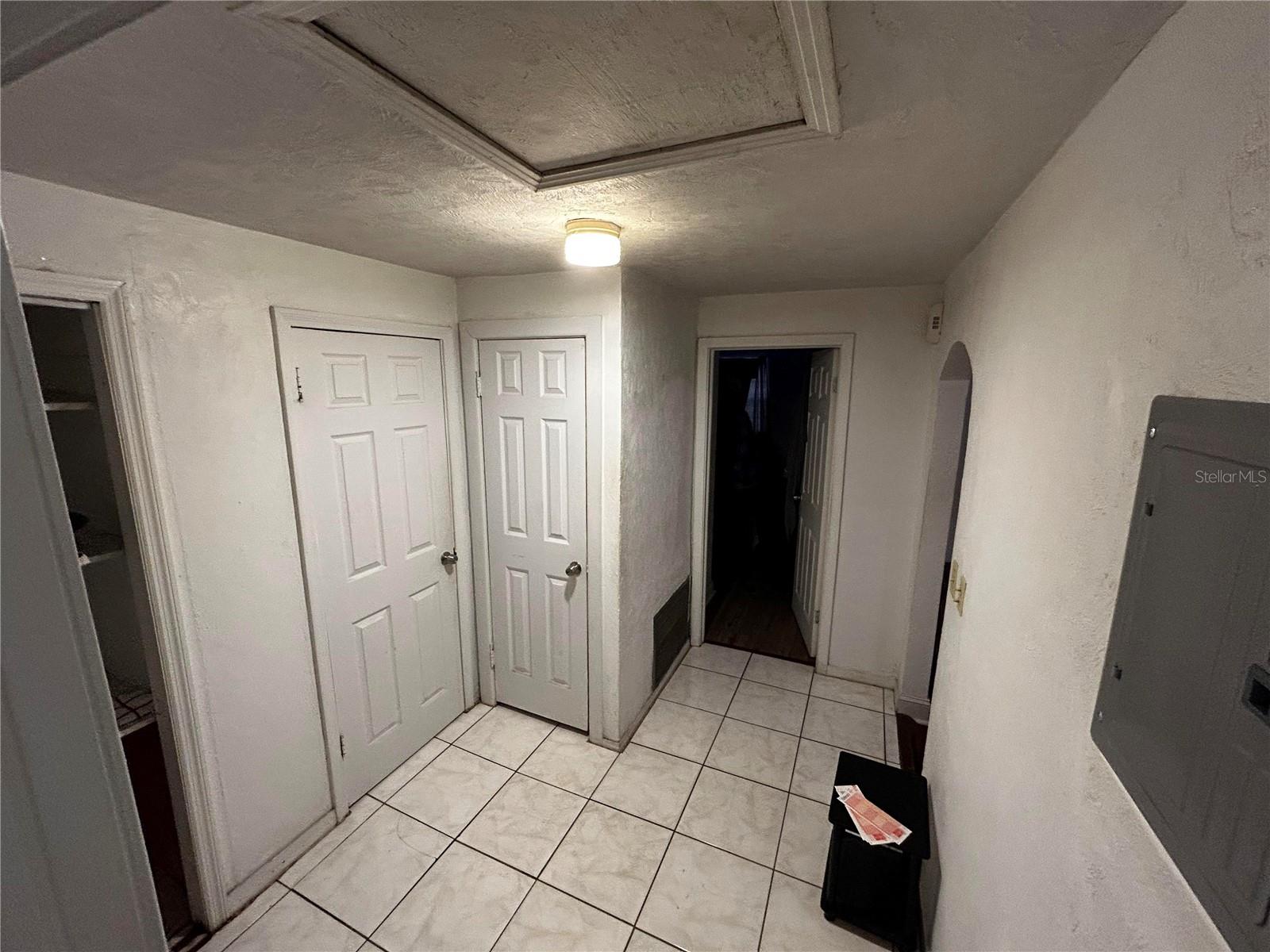 415 Model St Property Photo 10