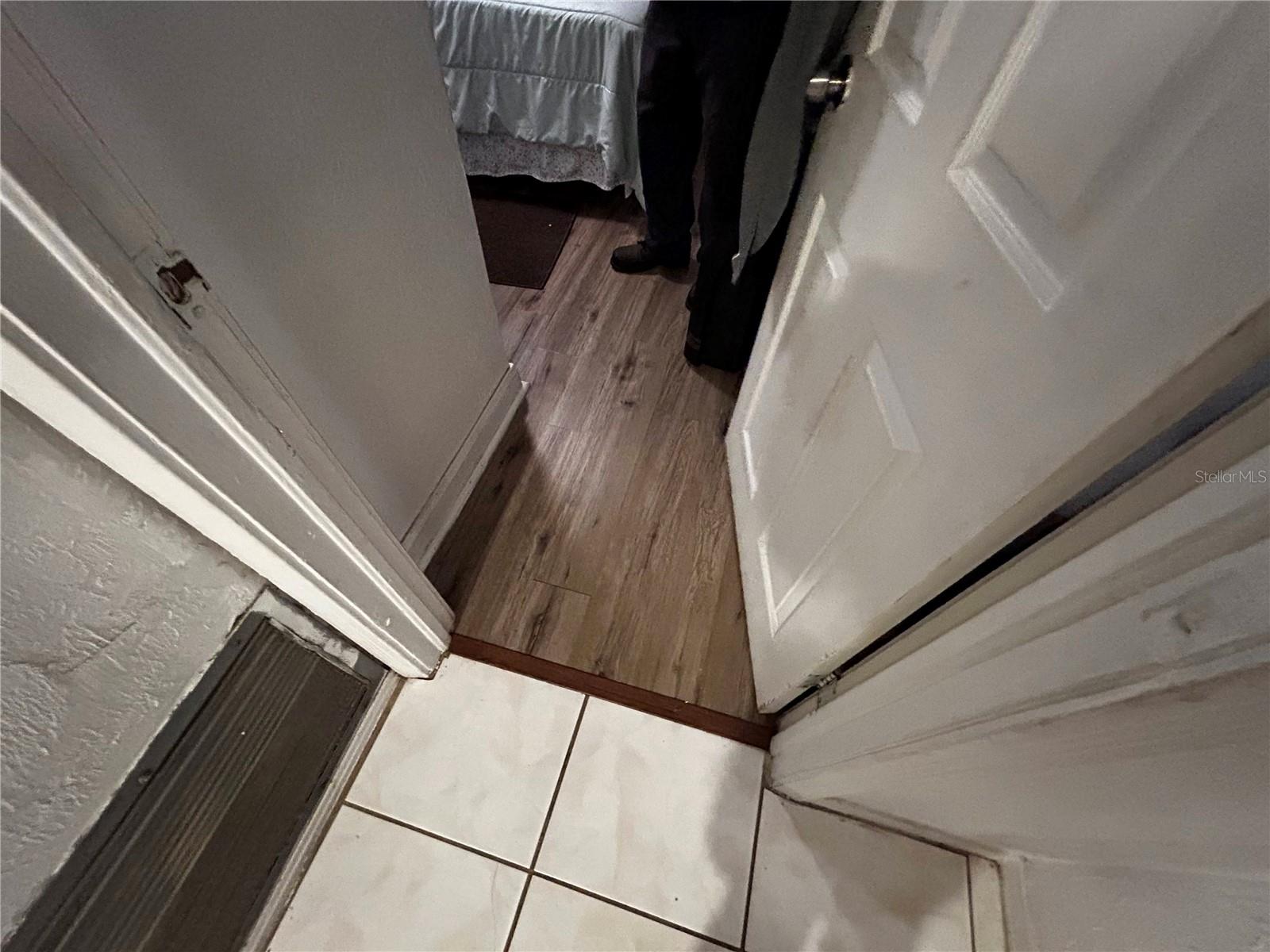 415 Model St Property Photo 12
