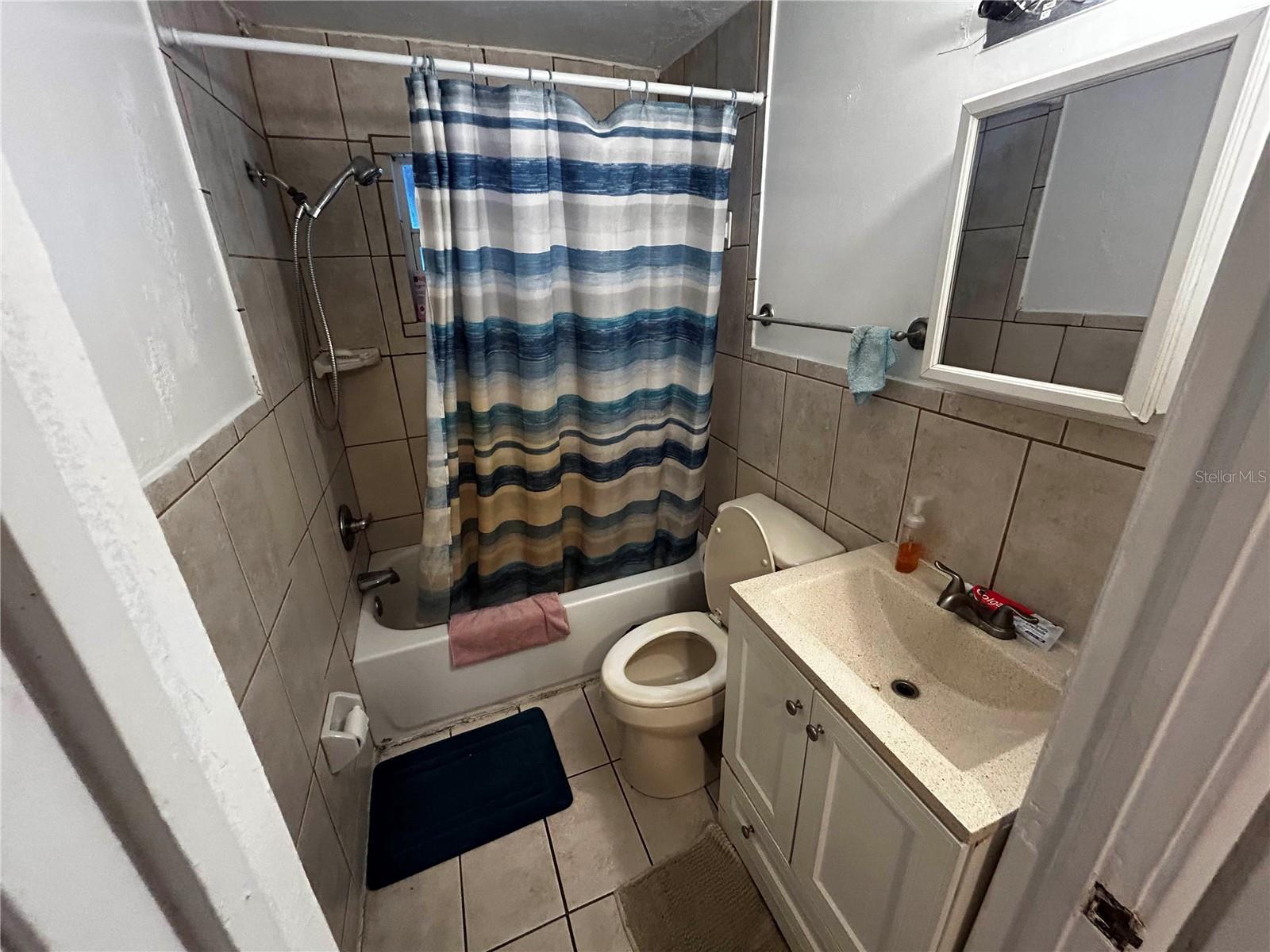 415 Model St Property Photo 13