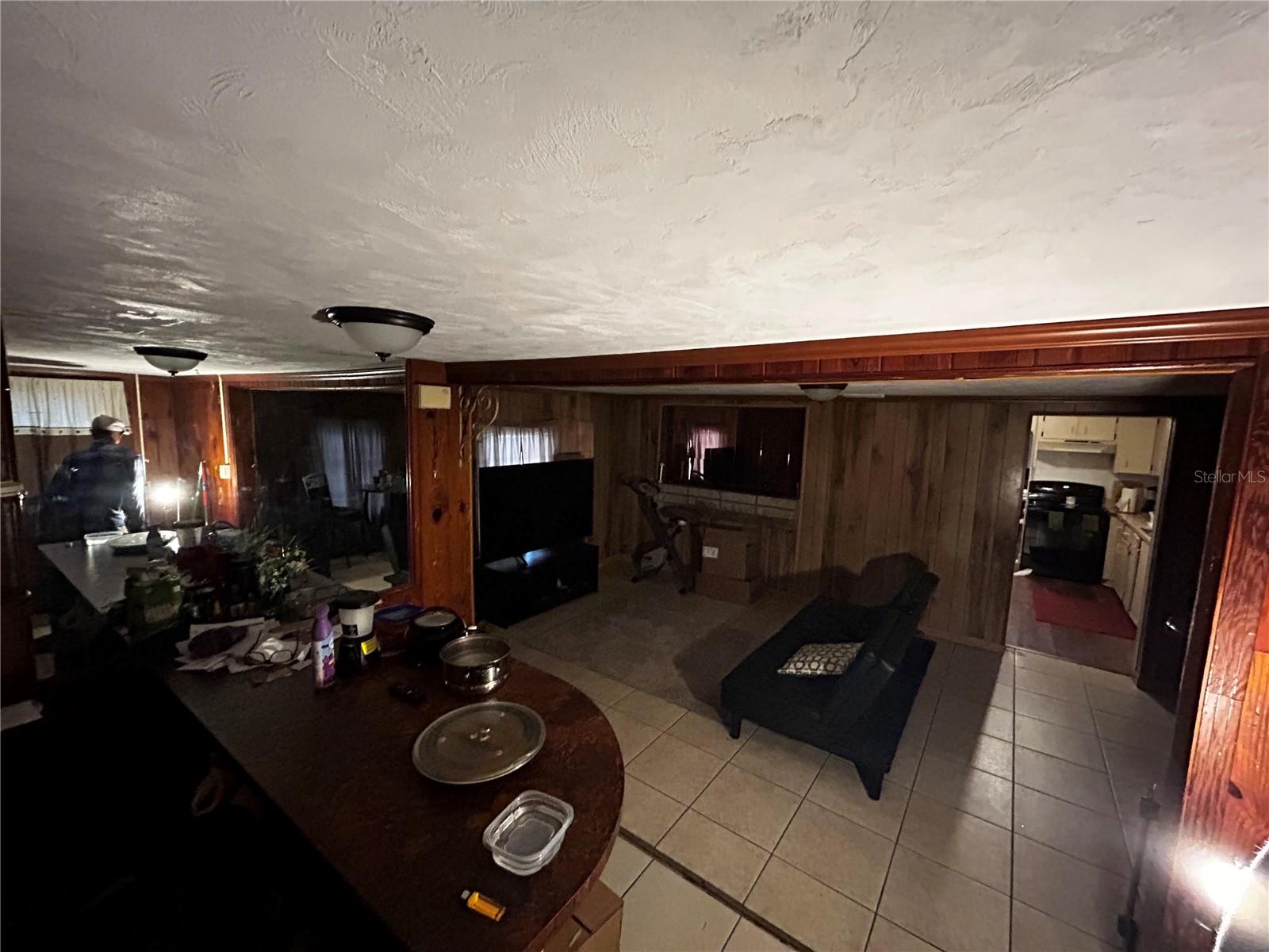 415 Model St Property Photo 19