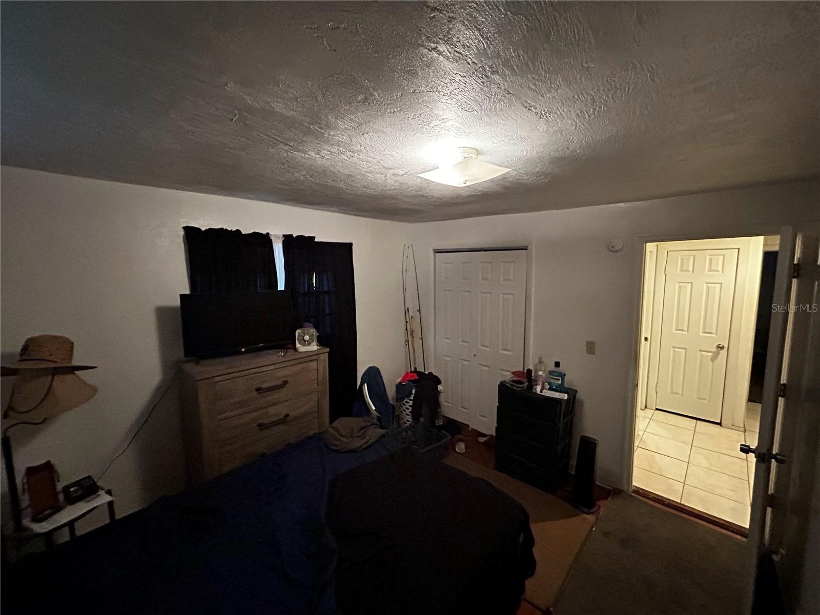 415 Model St Property Photo 22