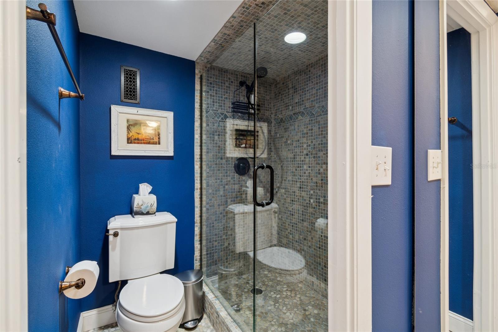 1 Key Capri #101e Property Photo 34