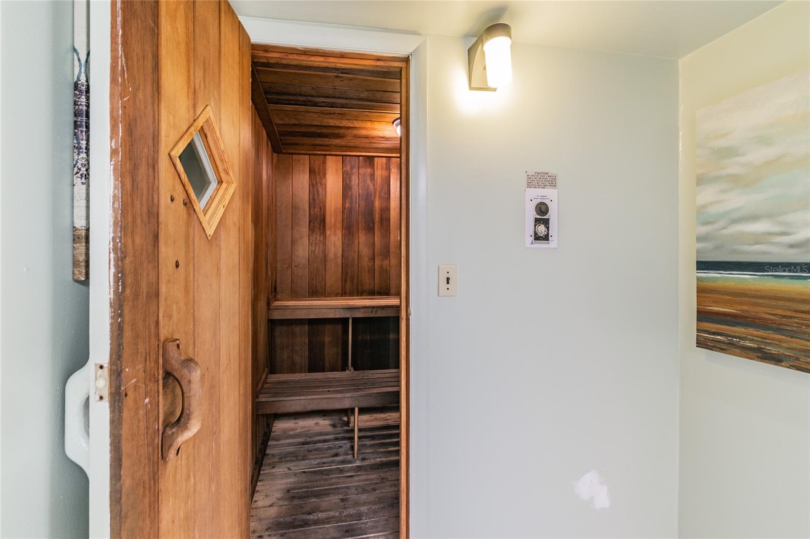 1 Key Capri #101e Property Photo 53