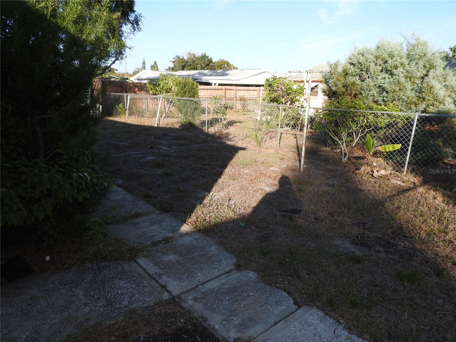 1324 Viking Dr Property Photo 7