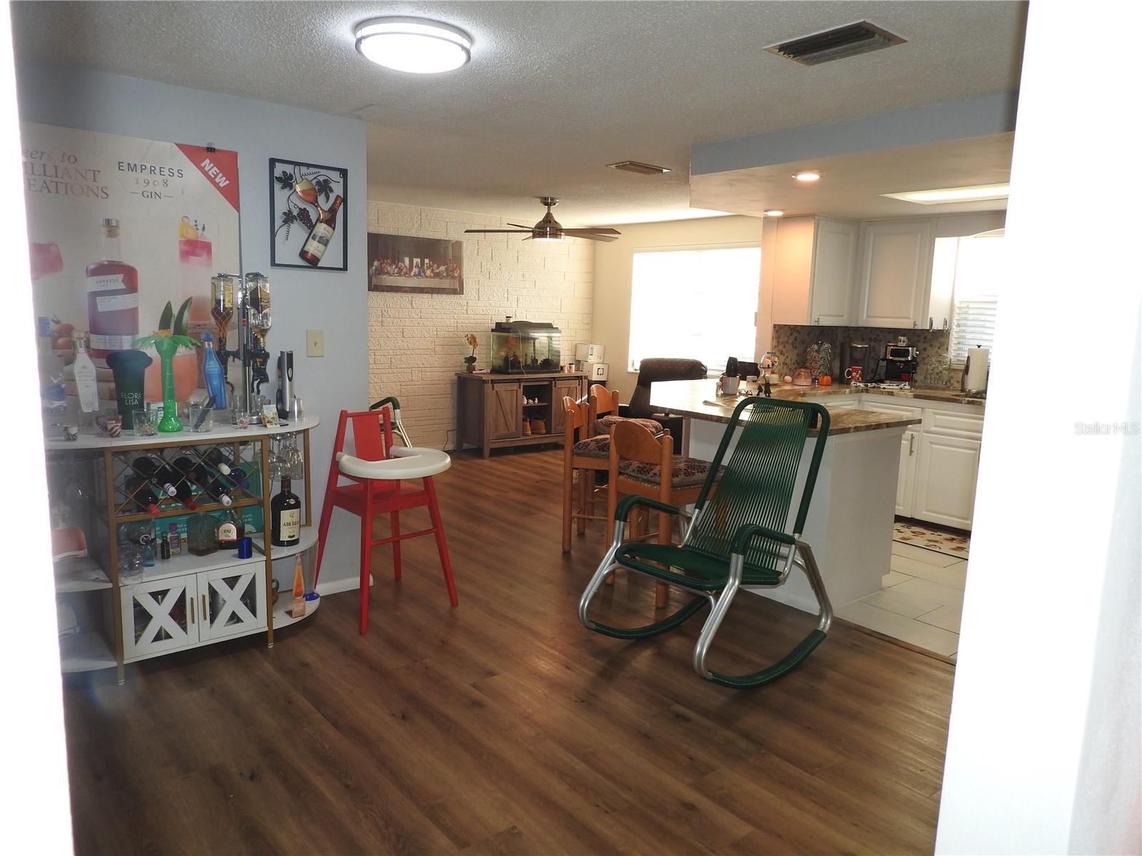 1324 Viking Dr Property Photo 13