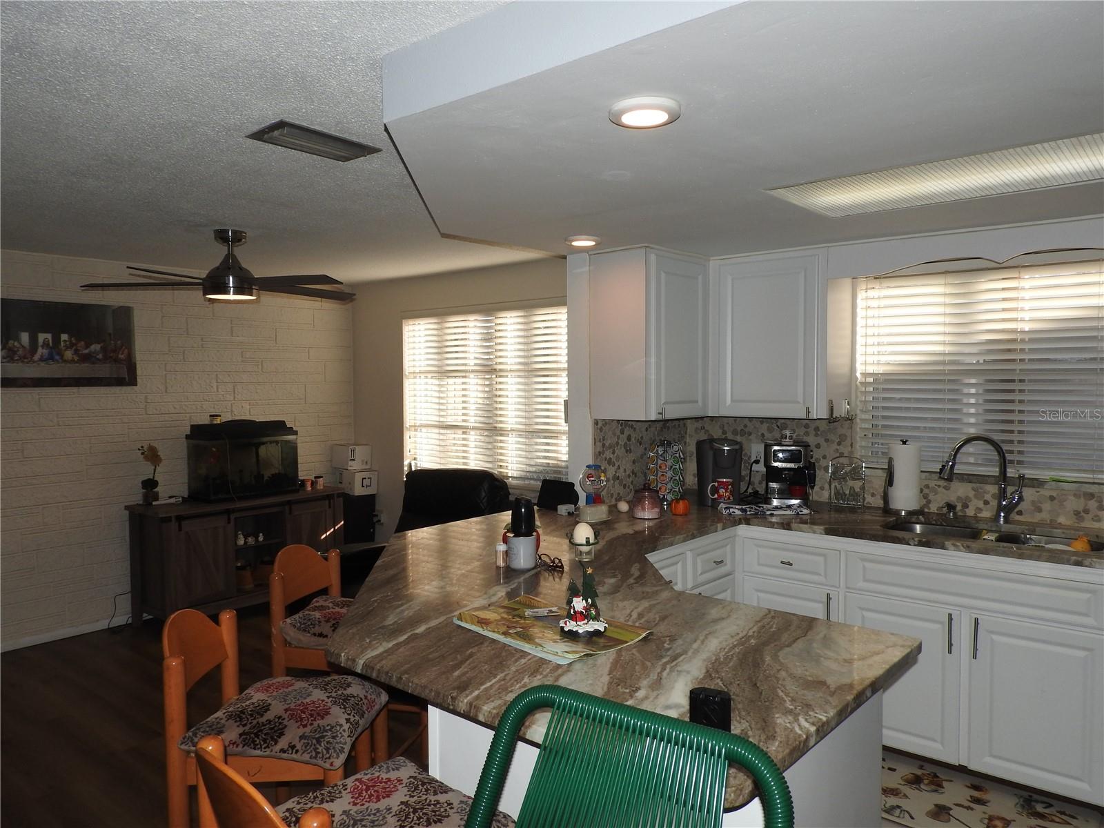 1324 Viking Dr Property Photo 14