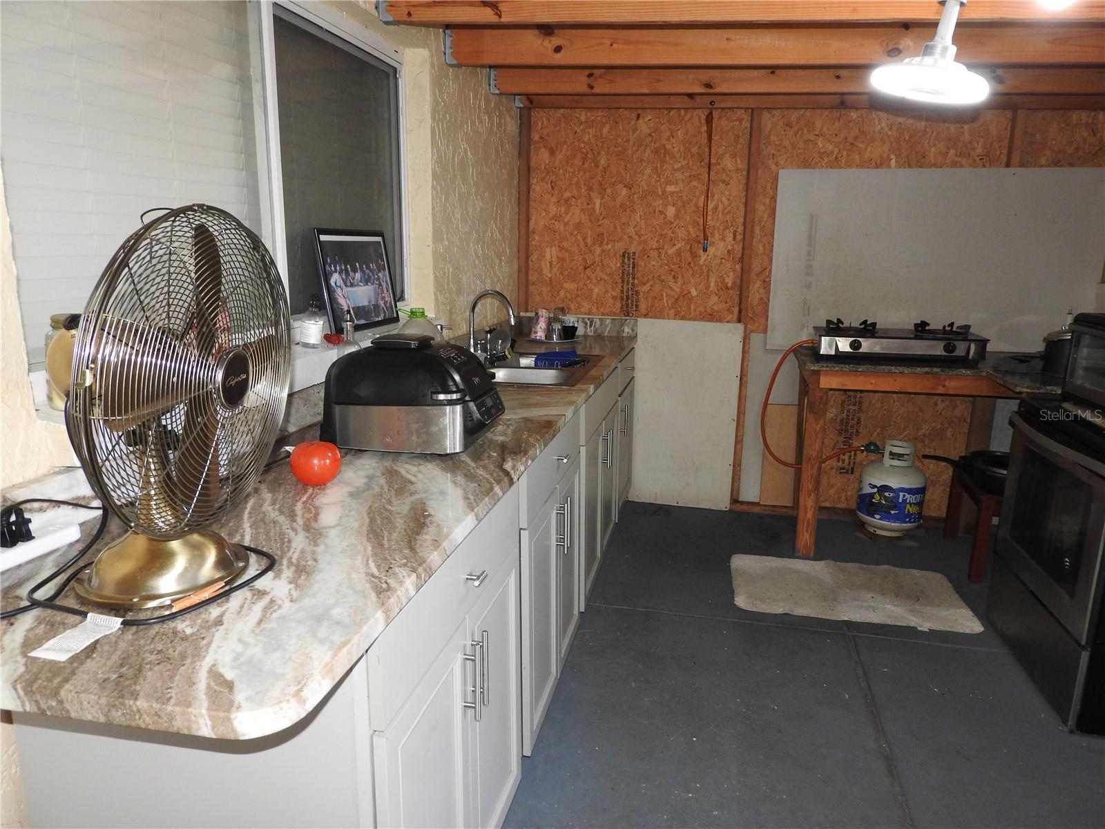 1324 Viking Dr Property Photo 36