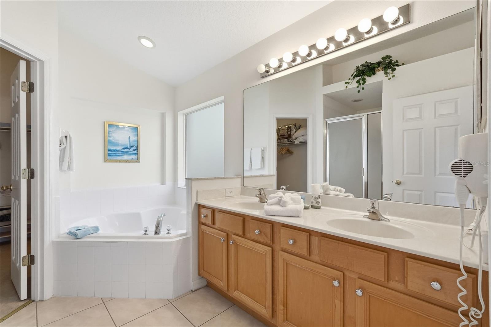 8595 Sunrise Key Dr Property Photo 36