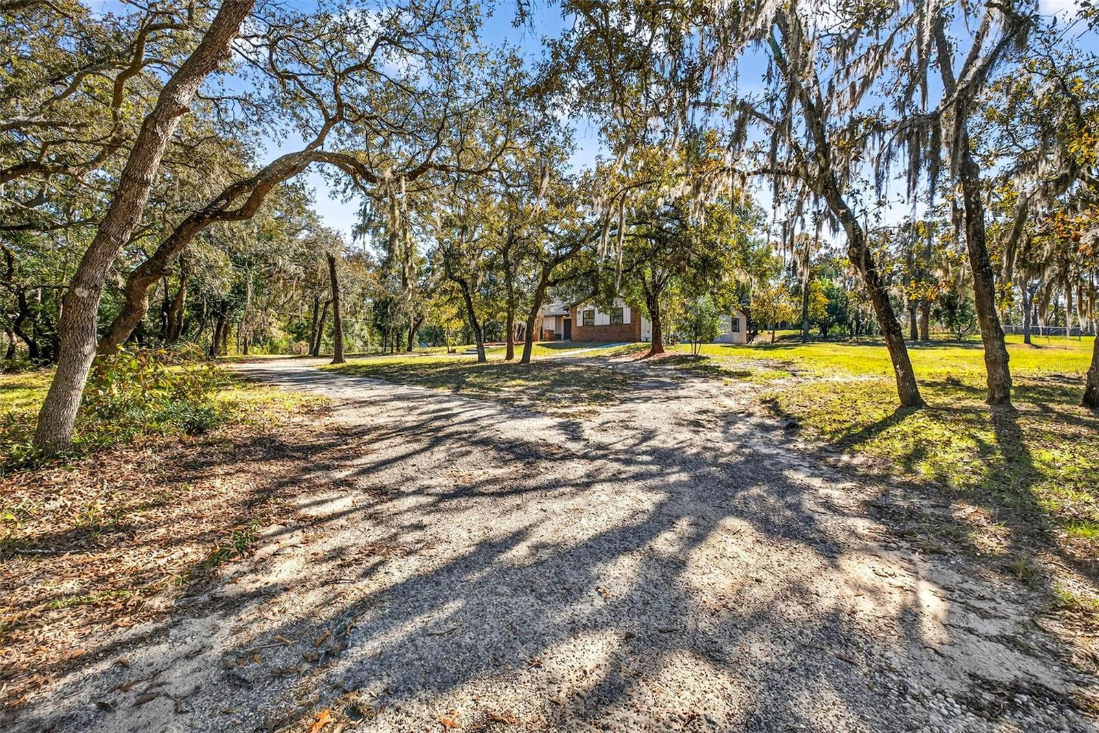 14252 Trinity Rd Property Photo 1