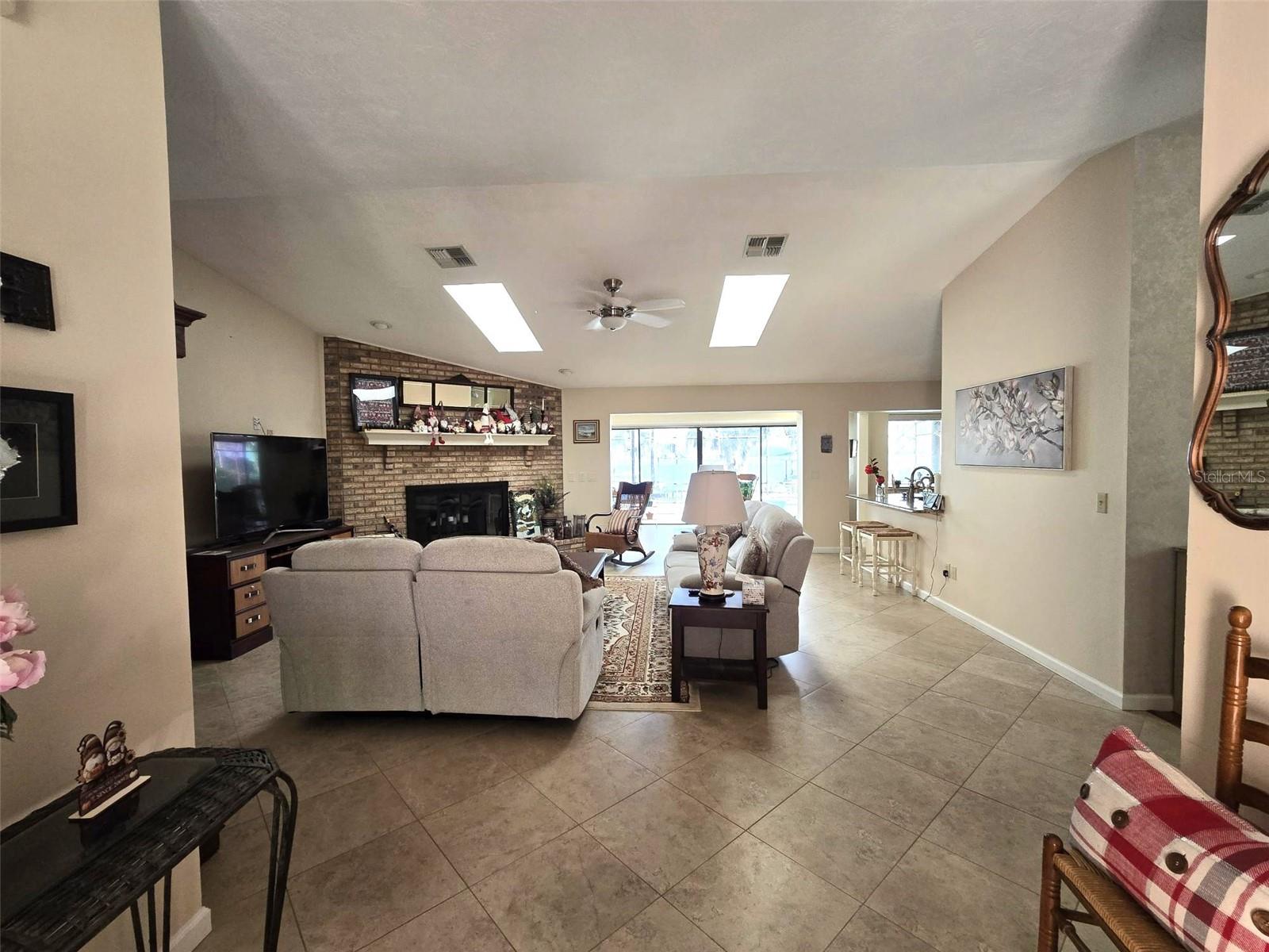 6121 S Sunway Pt Property Photo 23