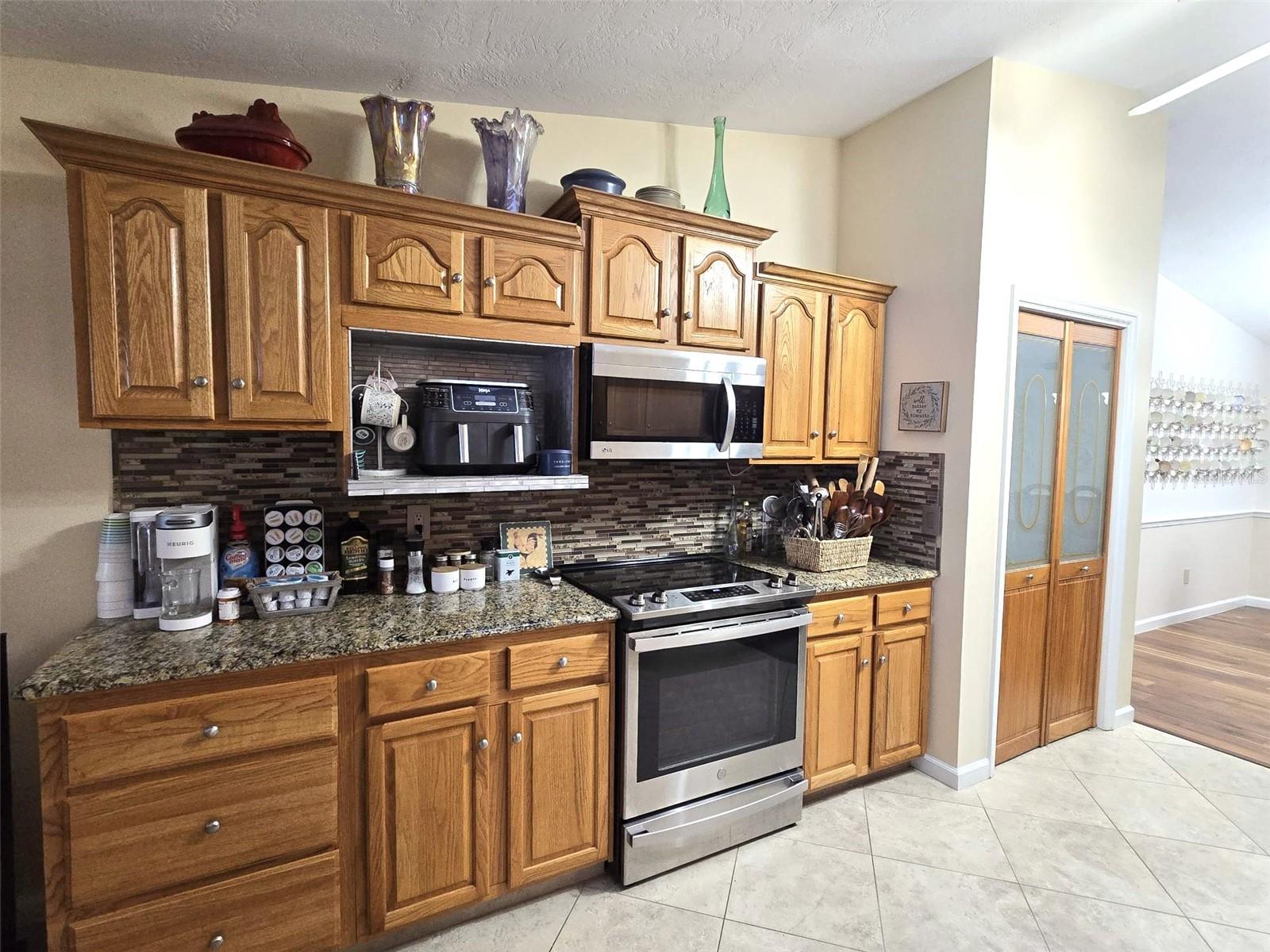 6121 S Sunway Pt Property Photo 27
