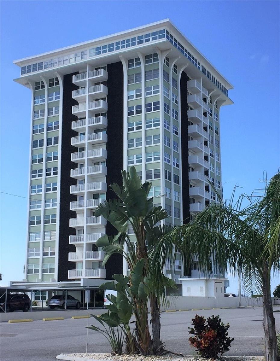 17408 GULF BLVD #1003 Property Photo 1