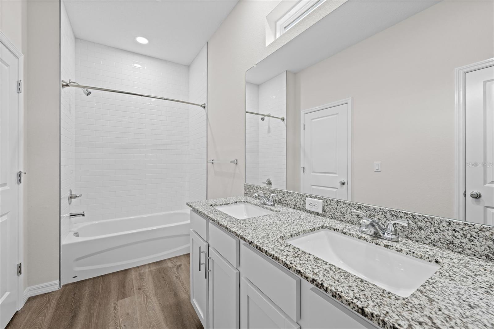 9316 Gentle Ben Ct Property Photo 29