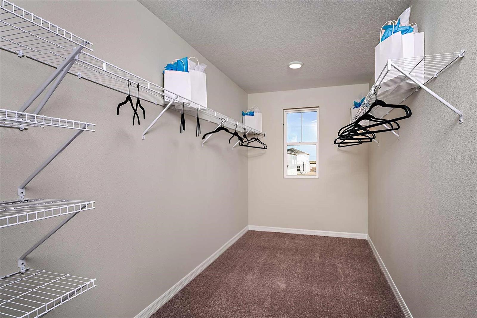 5019 Oaks River St Property Photo 15
