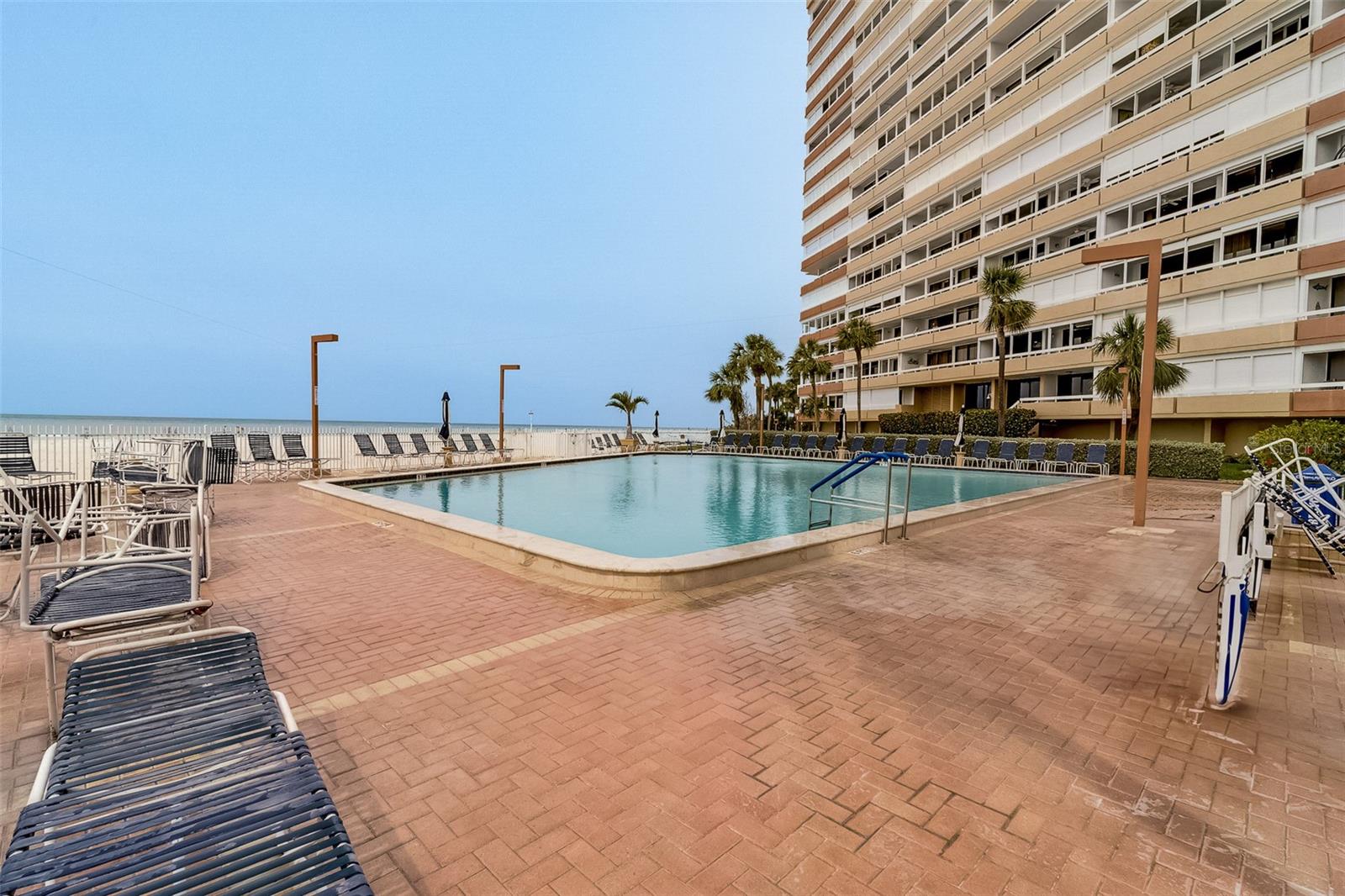 17900 Gulf Blvd #1b Property Photo 45