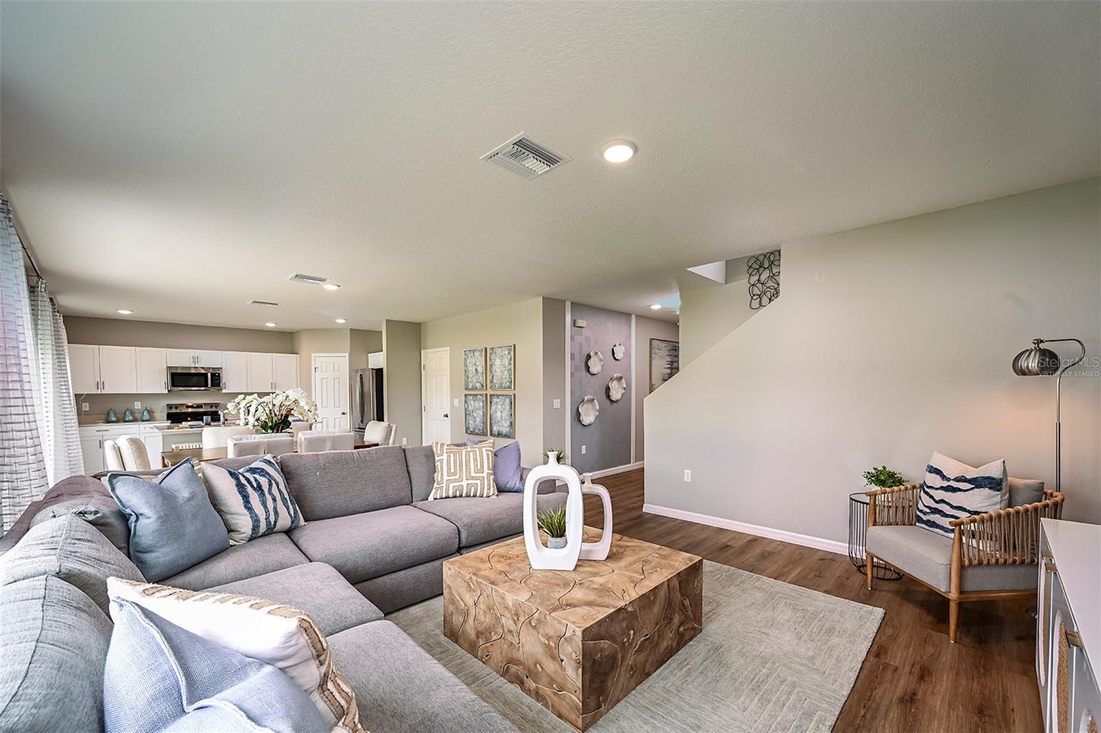 1103 Foreshore Ln Property Photo 6