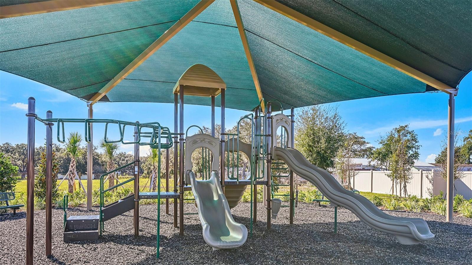 1103 Foreshore Ln Property Photo 32