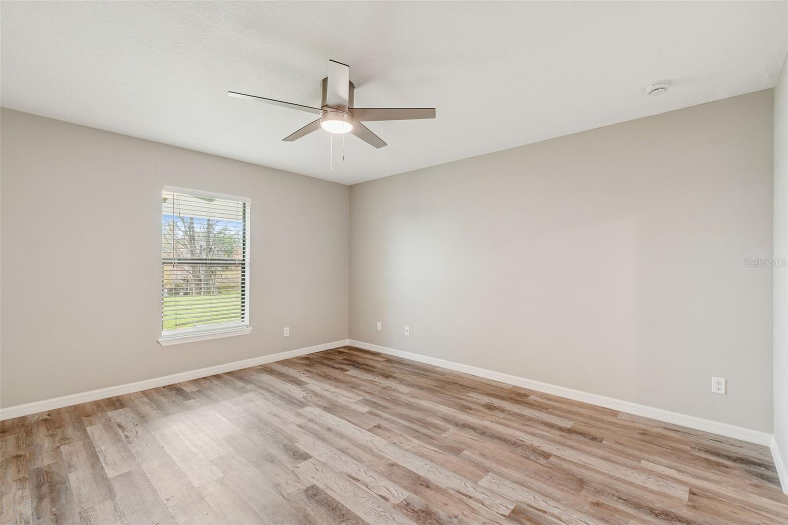2277 Caspian Dr Property Photo 37