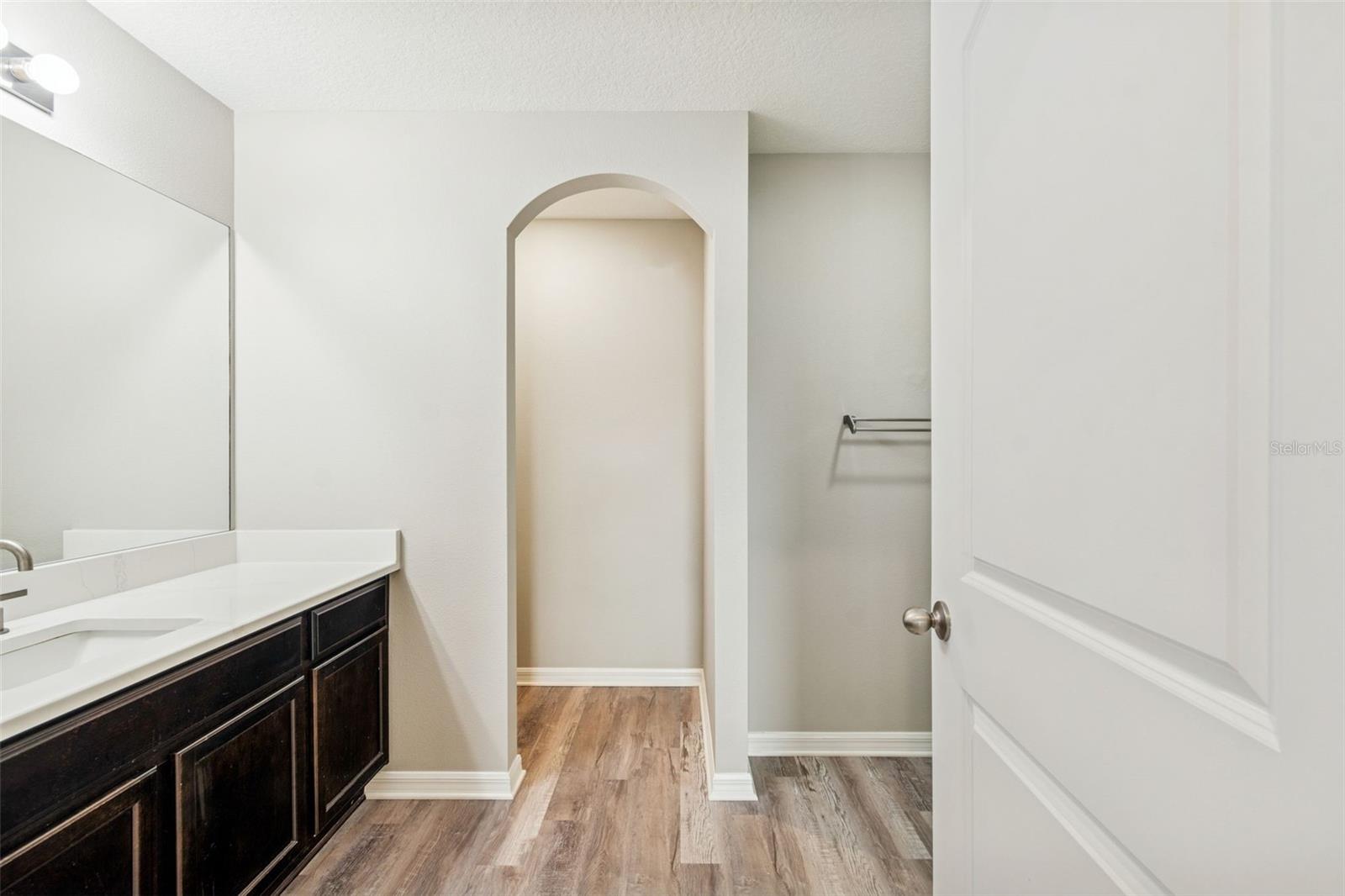 2277 Caspian Dr Property Photo 40