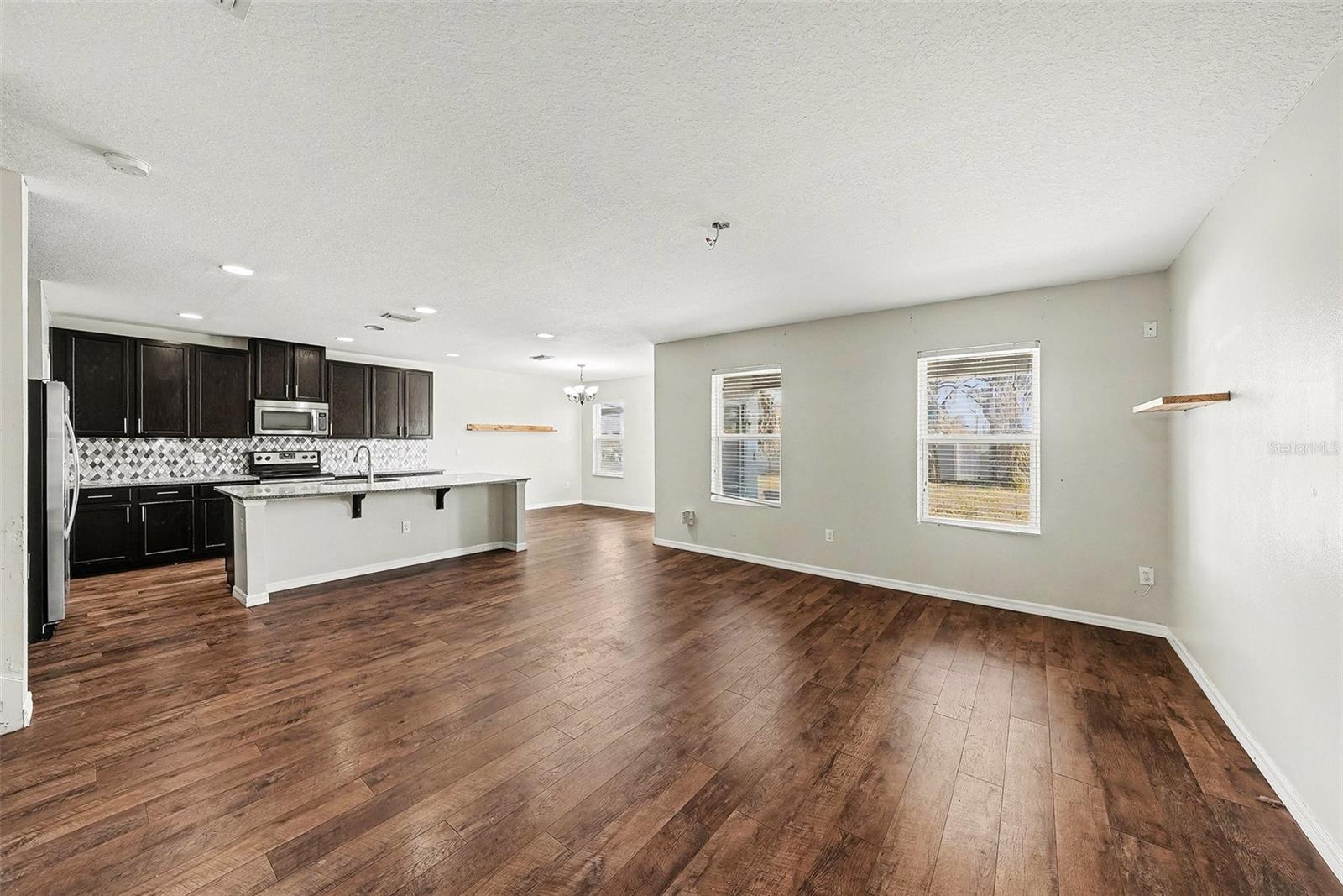10233 Newminster Loop Property Photo 4