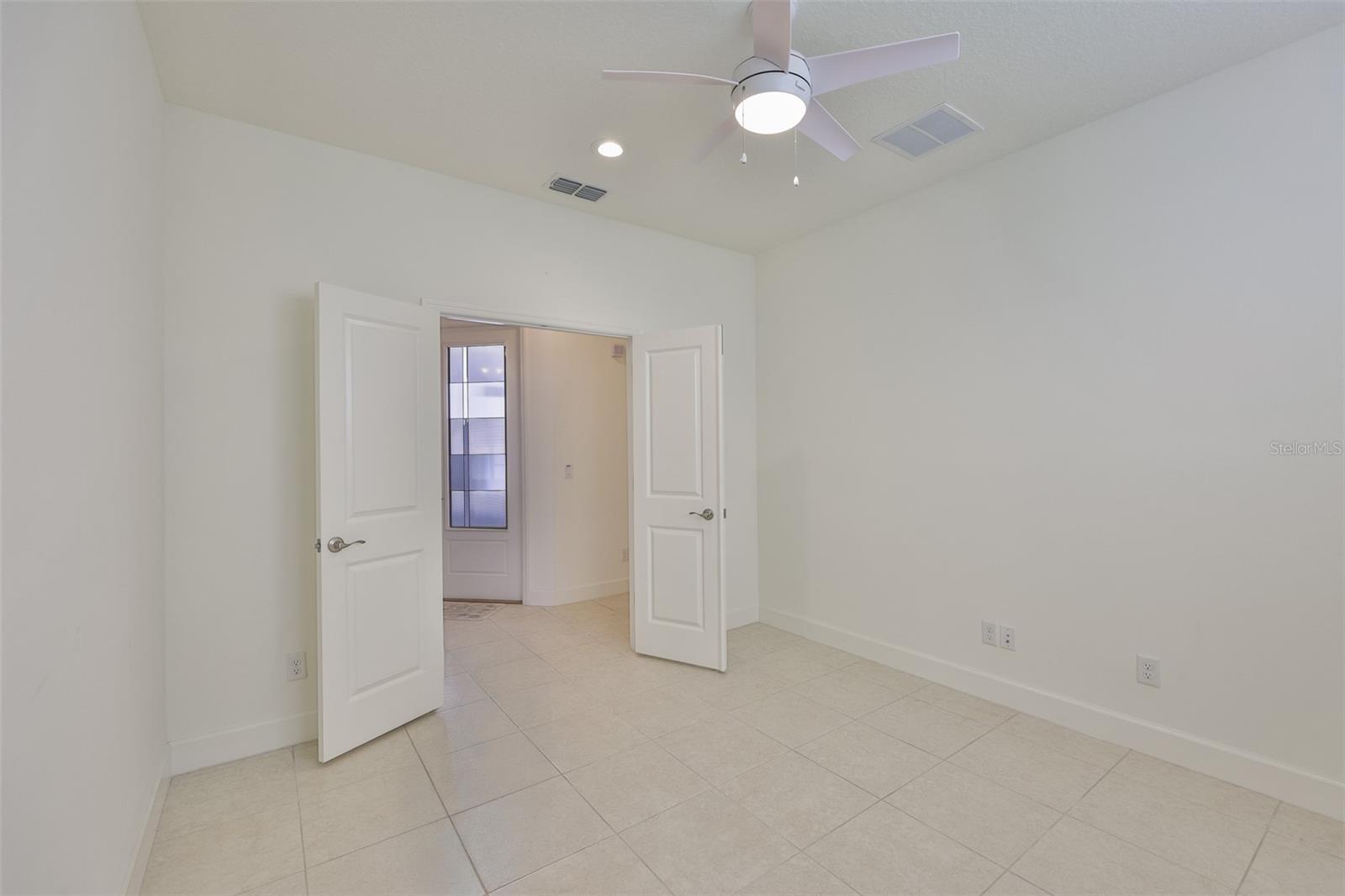 4906 Avila Lakes Dr Property Photo 21