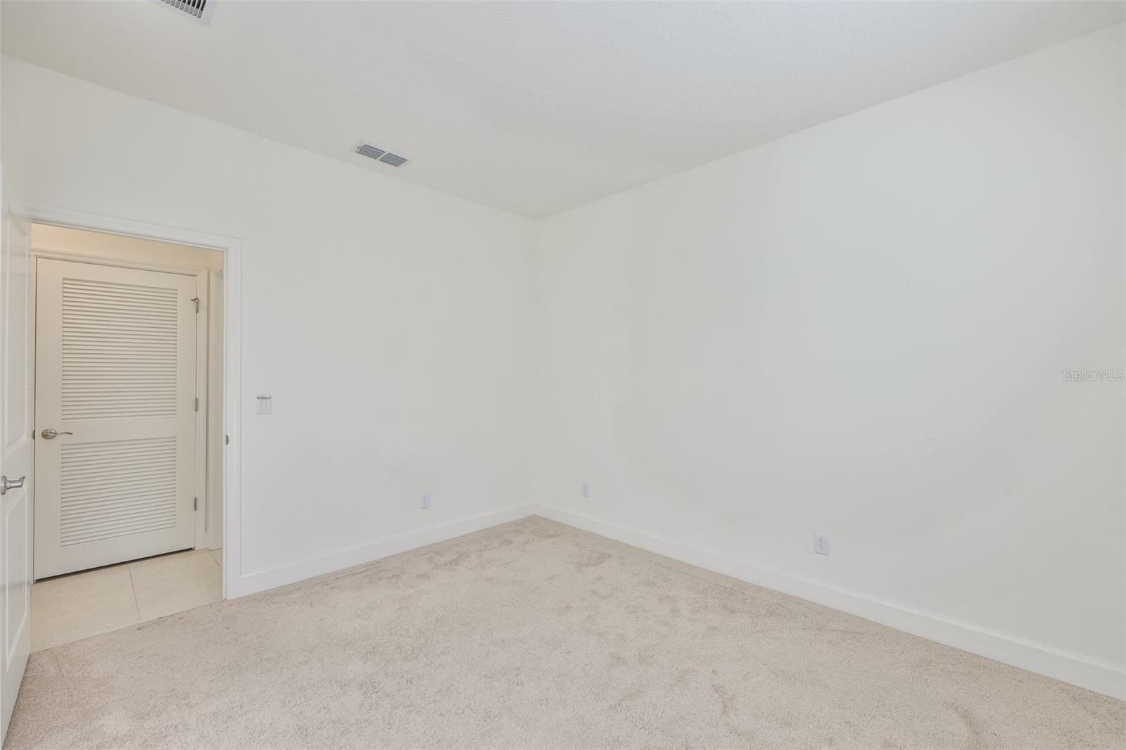4906 Avila Lakes Dr Property Photo 26