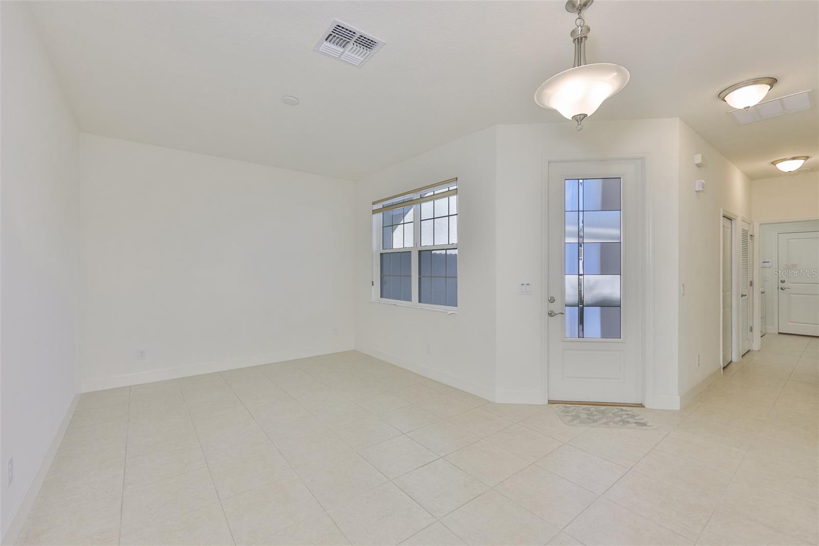 4906 Avila Lakes Dr Property Photo 29
