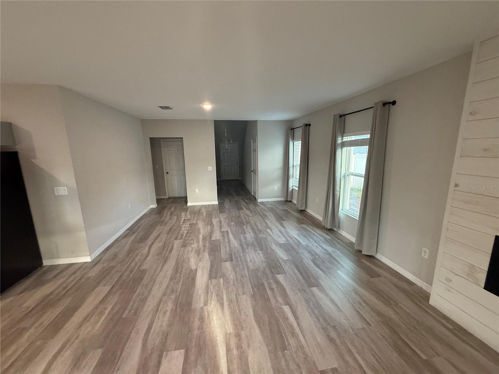 13106 Zolo Spring Cir Property Photo 5