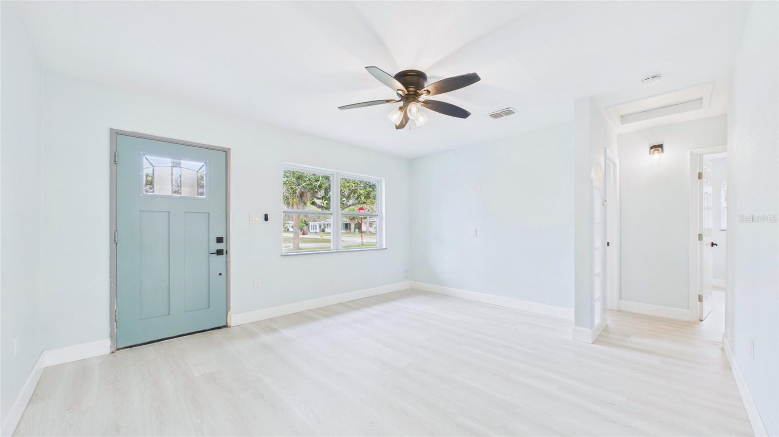 5312 Berkley Rd Property Photo 6