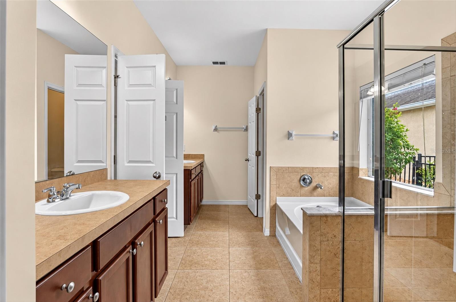 2153 Barracuda Ct Property Photo 9